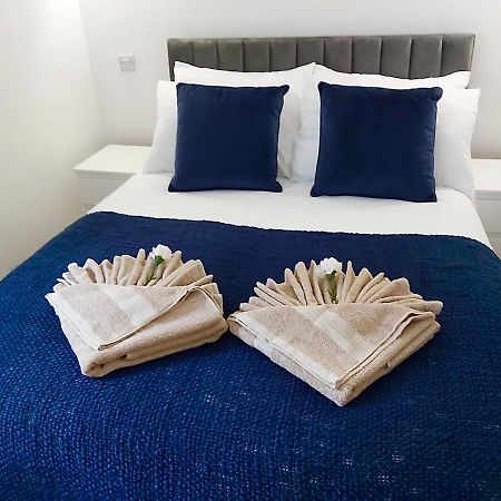 Fidelity Stays Beach Themed Apartment Hove Esterno foto